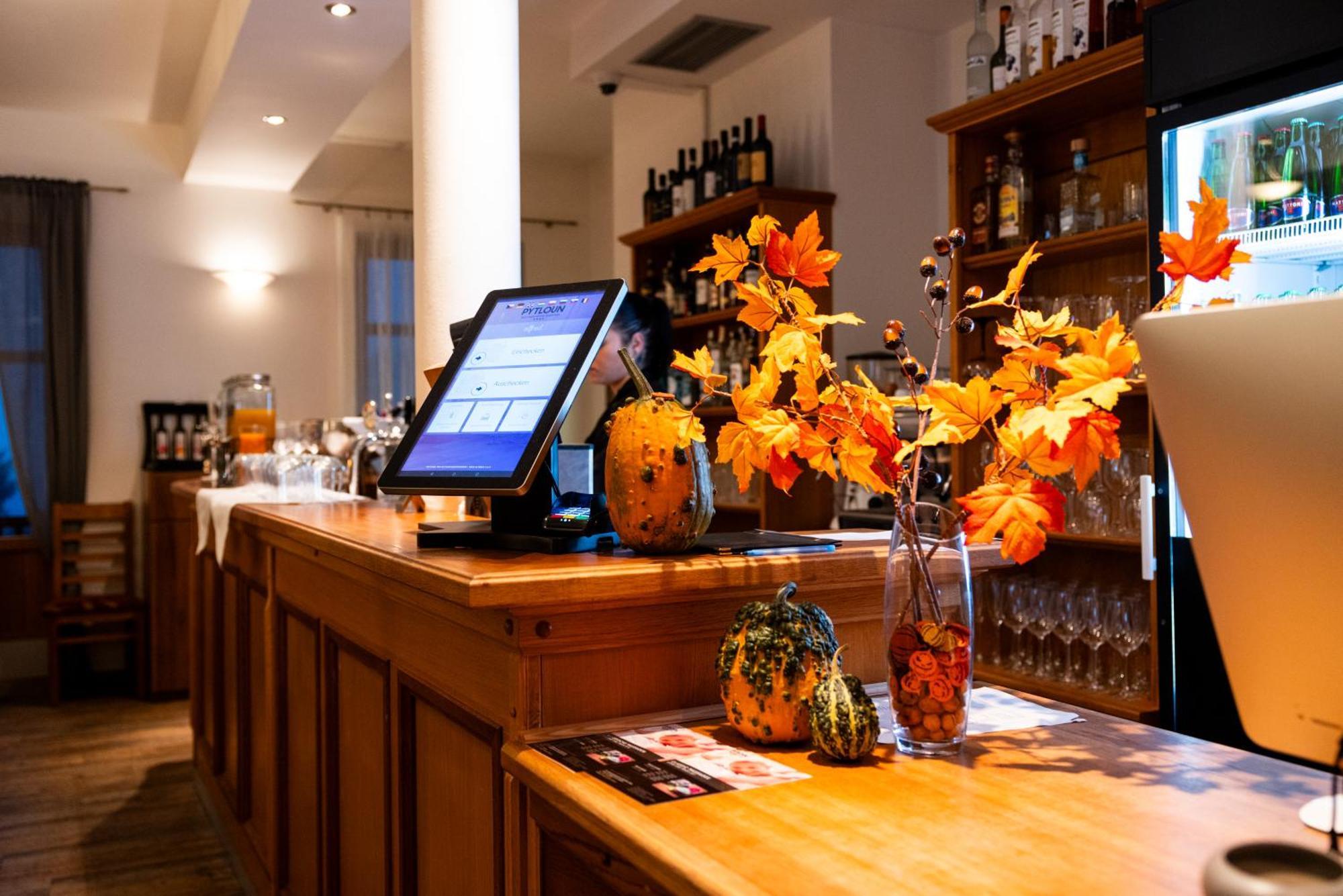 Pytloun Wellness Hasistejn Hotel