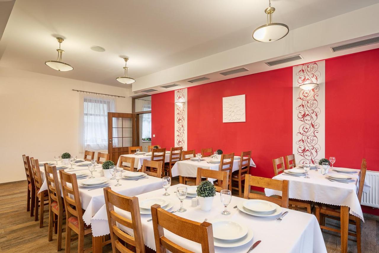 Pytloun Wellness Hasistejn Hotel Misto